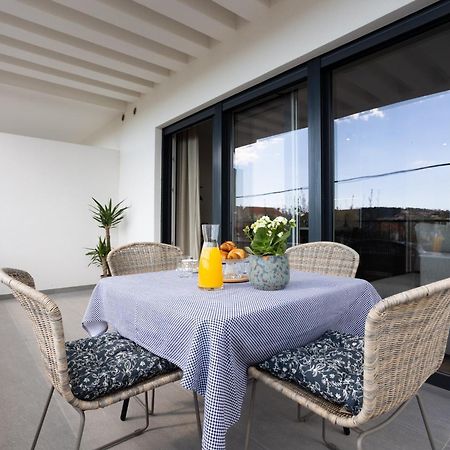 Ferienwohnung La Petit Trogir Exterior foto