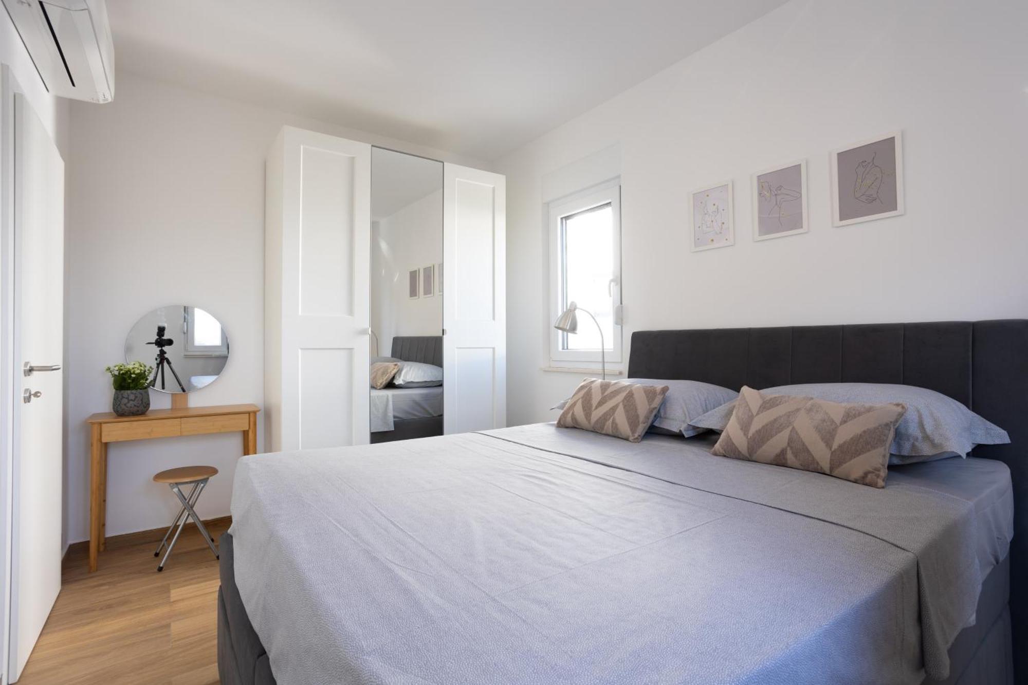 Ferienwohnung La Petit Trogir Exterior foto
