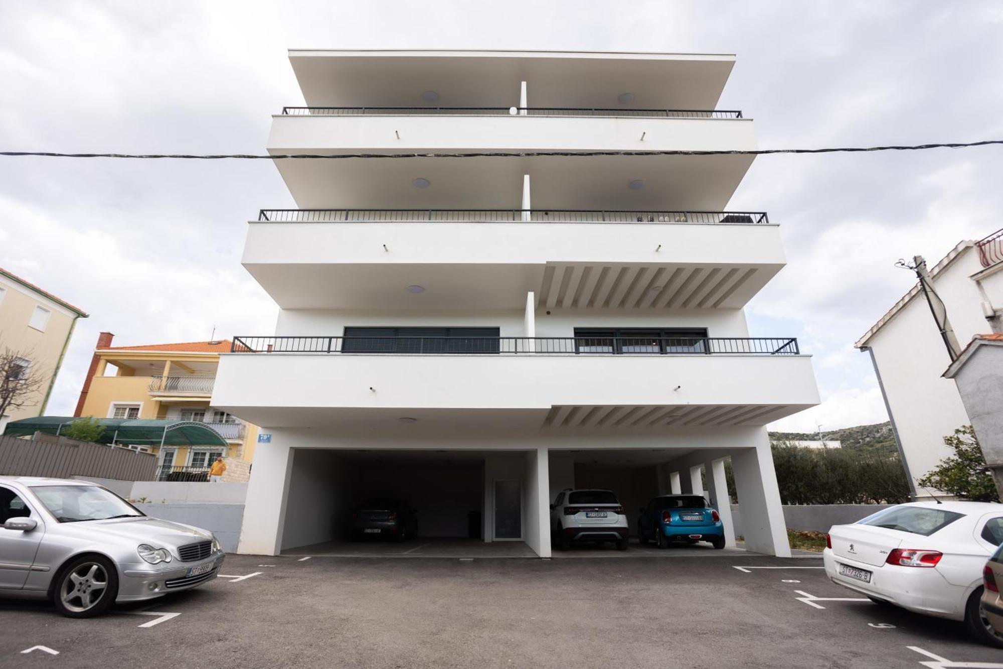 Ferienwohnung La Petit Trogir Exterior foto